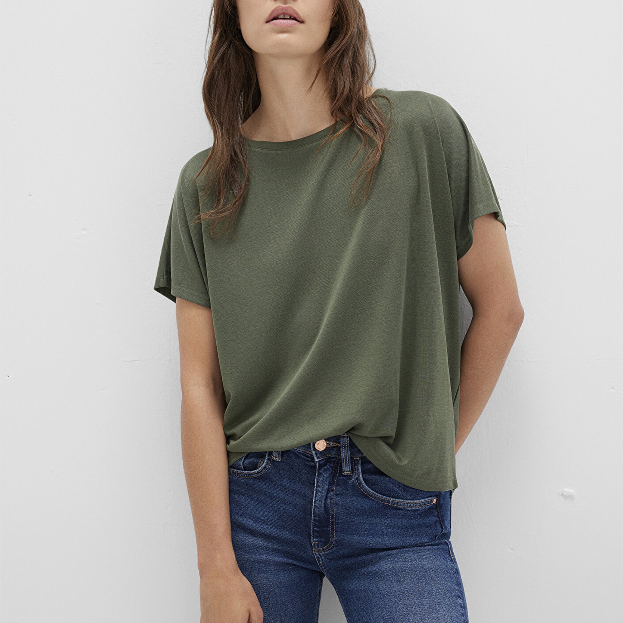 Mavi Lux Touch (TENCEL™) Modal Yeşil Basic Tişört Loose Fit / Bol Rahat Kesim 167245-71551