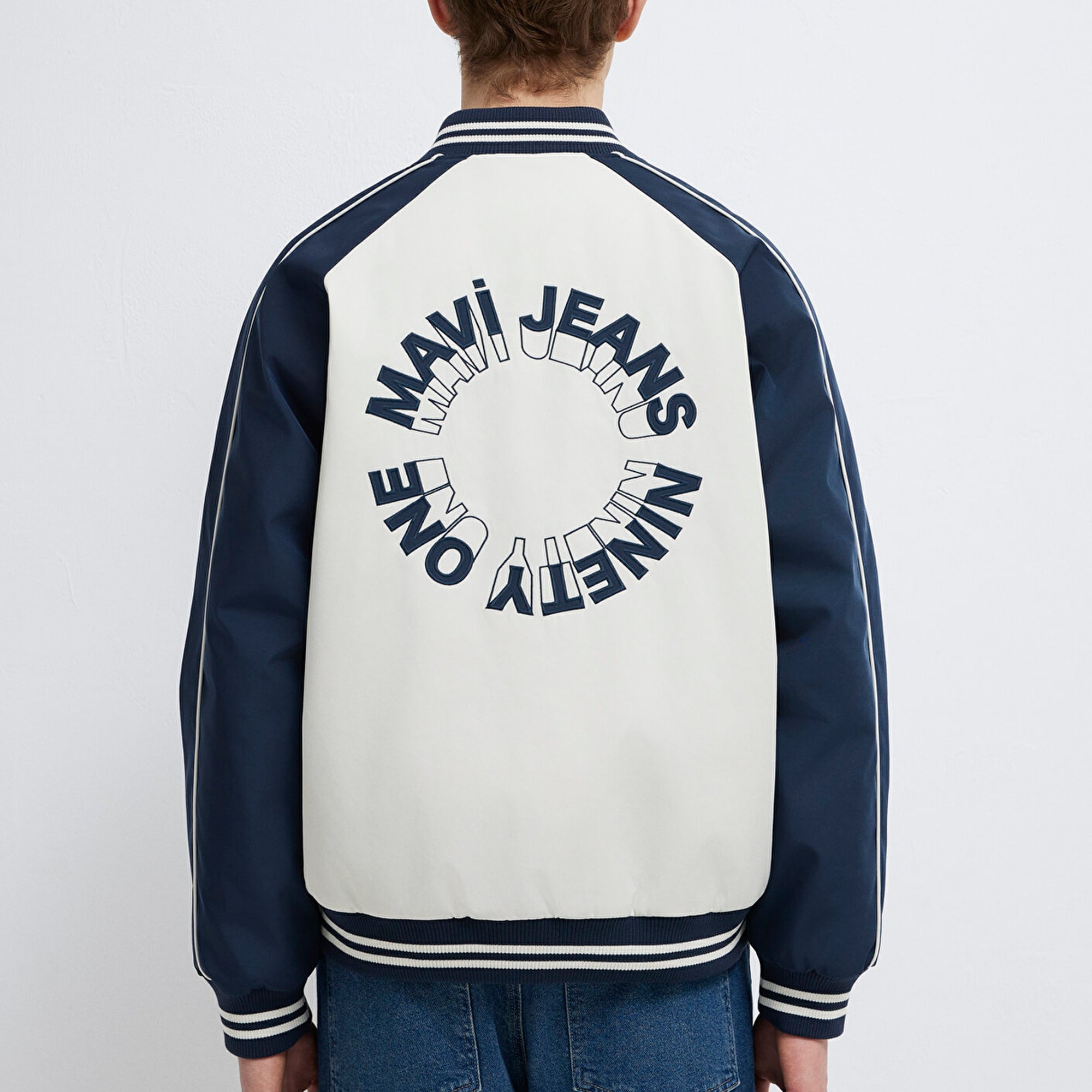 Mavi M Nakış Detaylı Ekru Ceket Loose Fit / Bol Rahat Kesim 0110768-86412