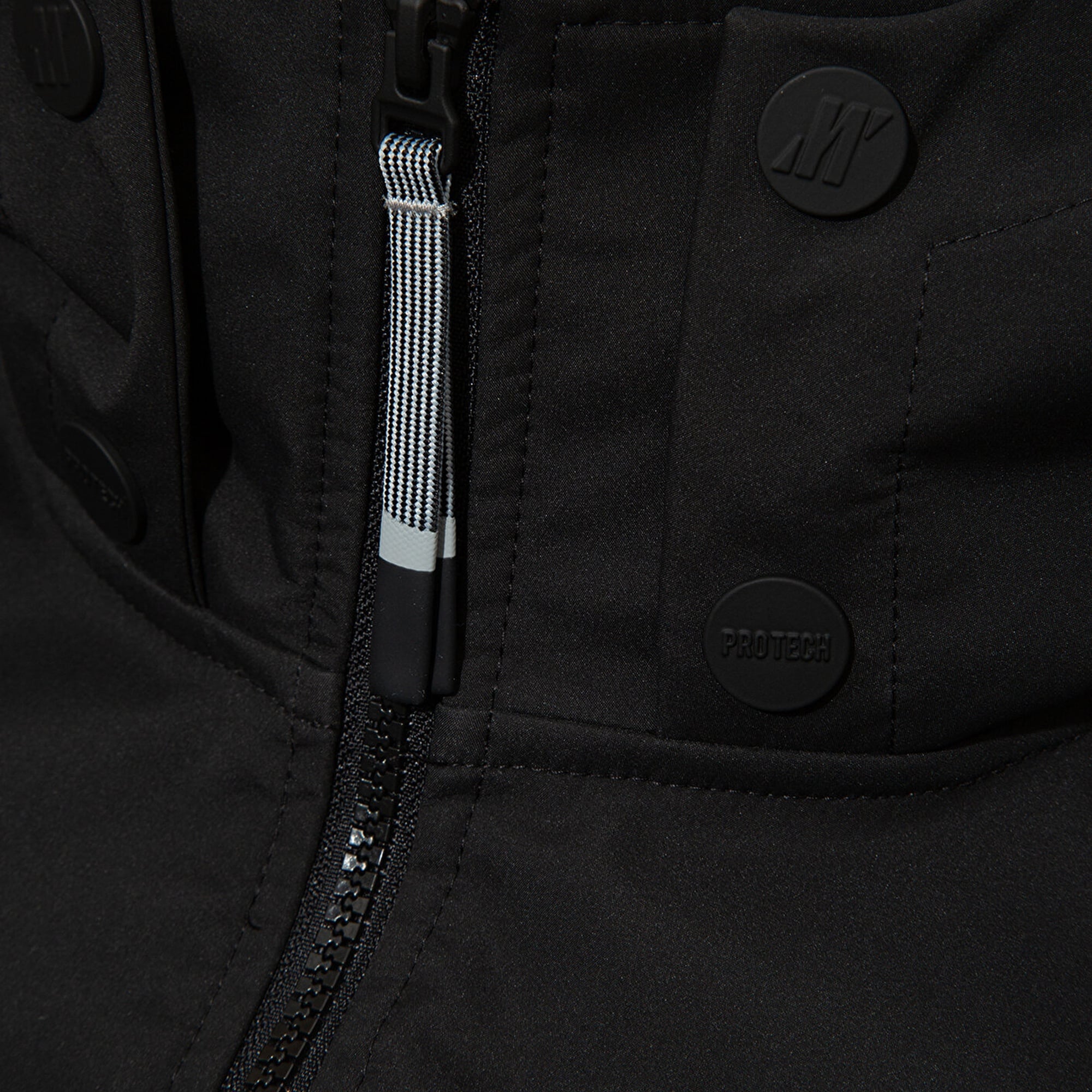 Mavi Kapüşonlu Siyah Ceket Regular Fit / Normal Kesim 0110763-71379