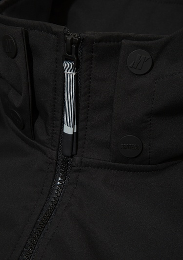  Mavi Kapüşonlu Siyah Ceket Regular Fit / Normal Kesim 0110763-71379