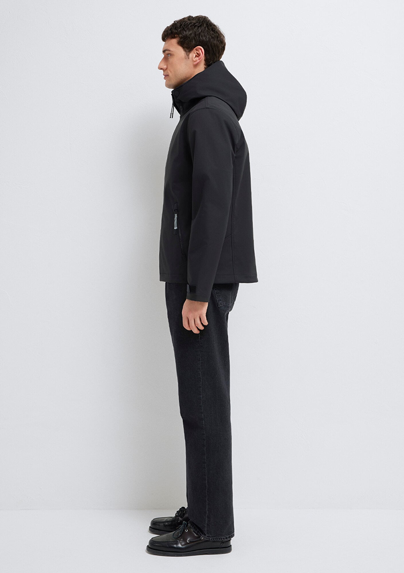 Mavi Kapüşonlu Siyah Ceket Regular Fit / Normal Kesim 0110763-71379