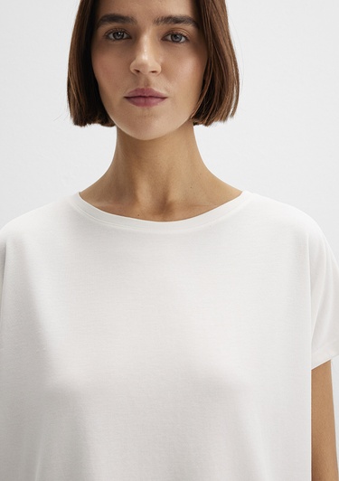  Mavi Lux Touch (TENCEL™) Modal Ekru Basic Tişört Loose Fit / Bol Rahat Kesim 167245-25705