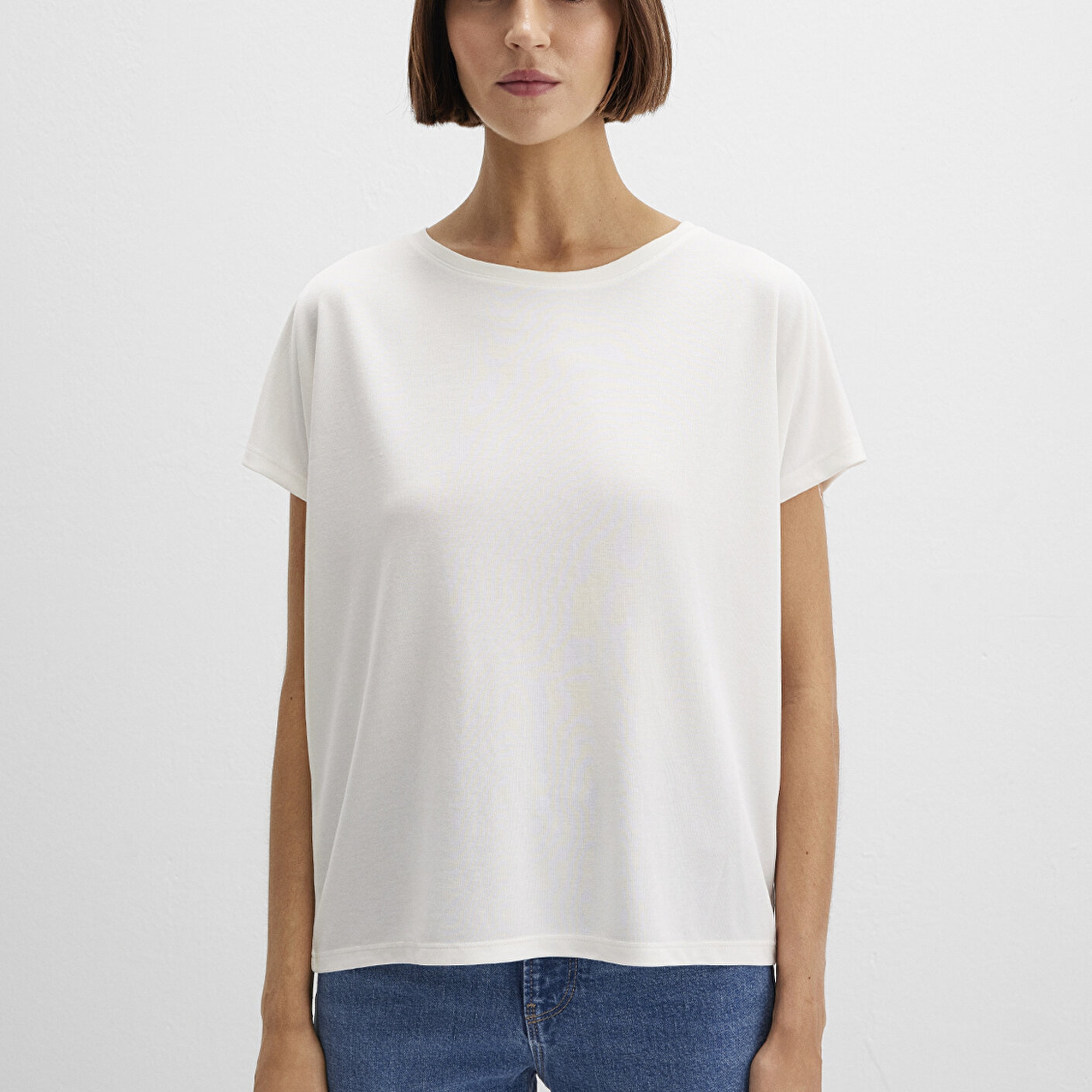 Mavi Lux Touch (TENCEL™) Modal Ekru Basic Tişört Loose Fit / Bol Rahat Kesim 167245-25705