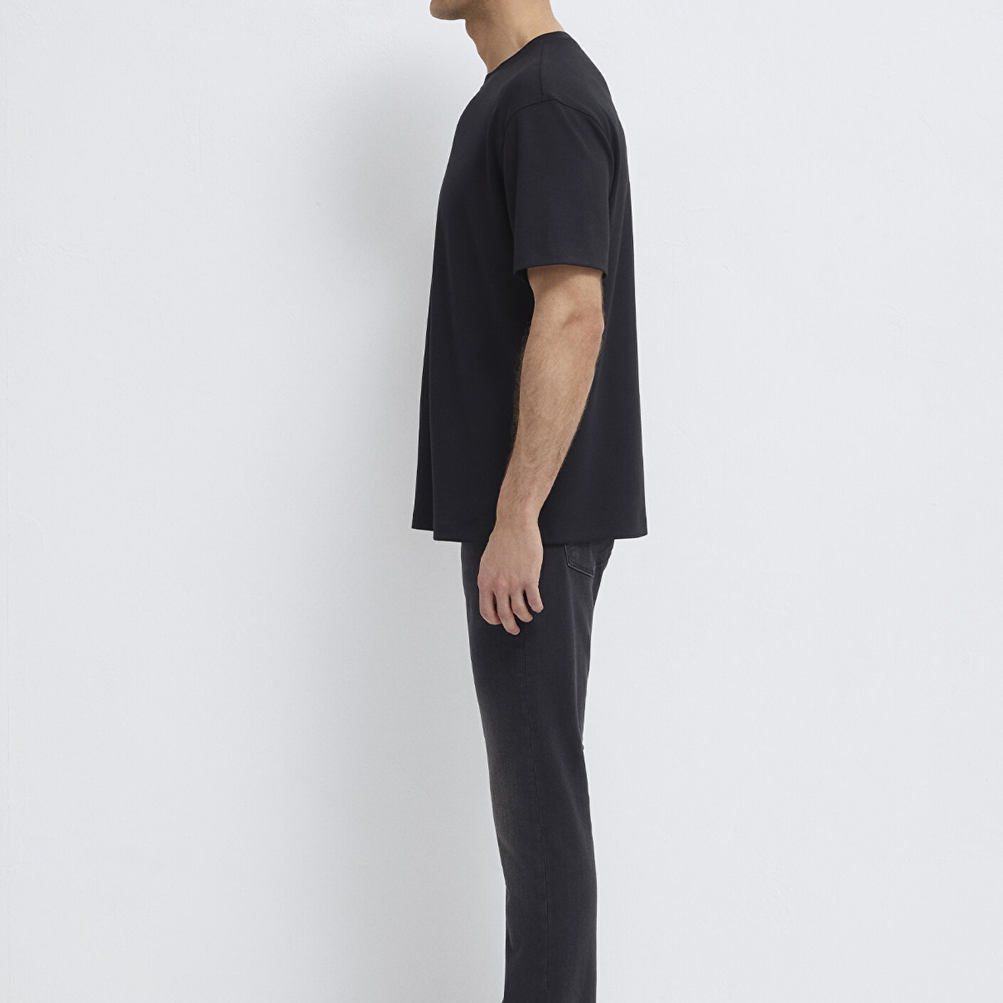 Mavi Siyah Tişört Loose Fit / Bol Rahat Kesim 0613467-900