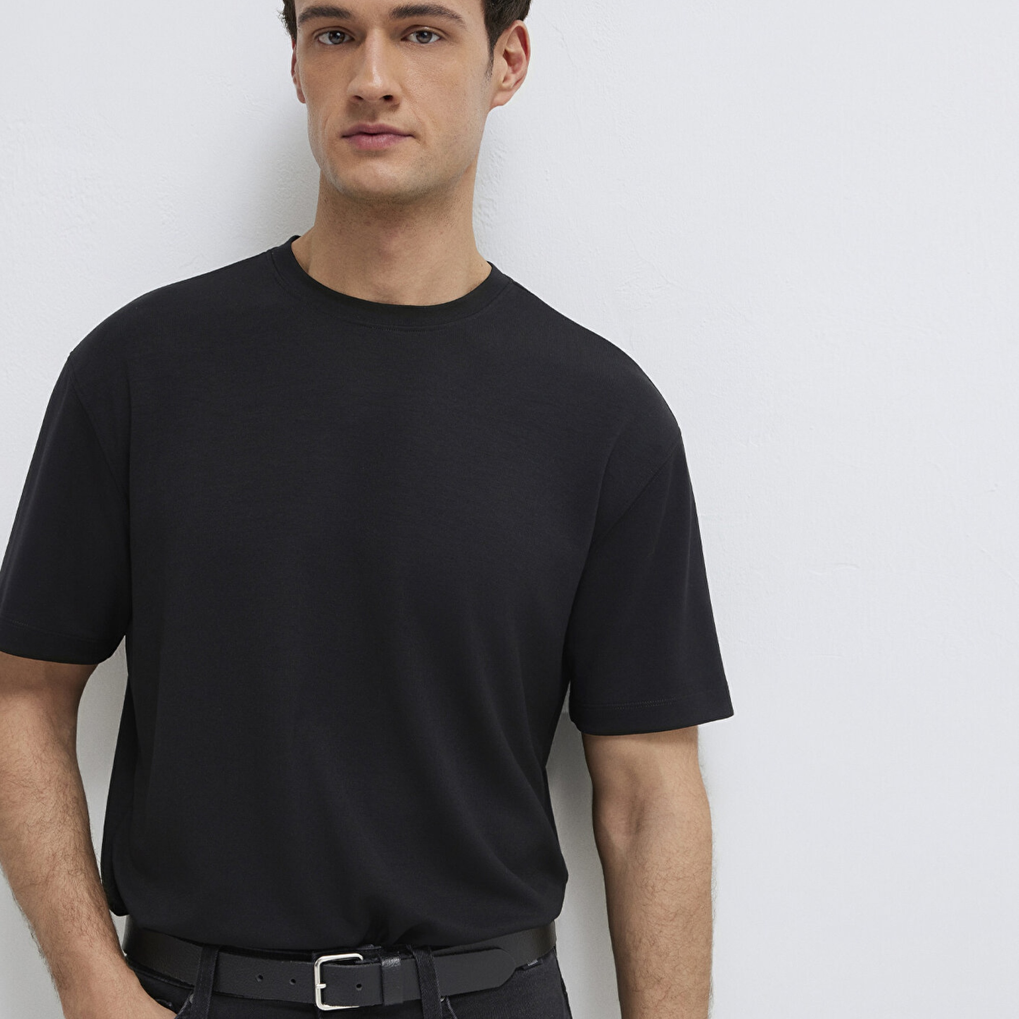 Mavi Siyah Tişört Loose Fit / Bol Rahat Kesim 0613467-900