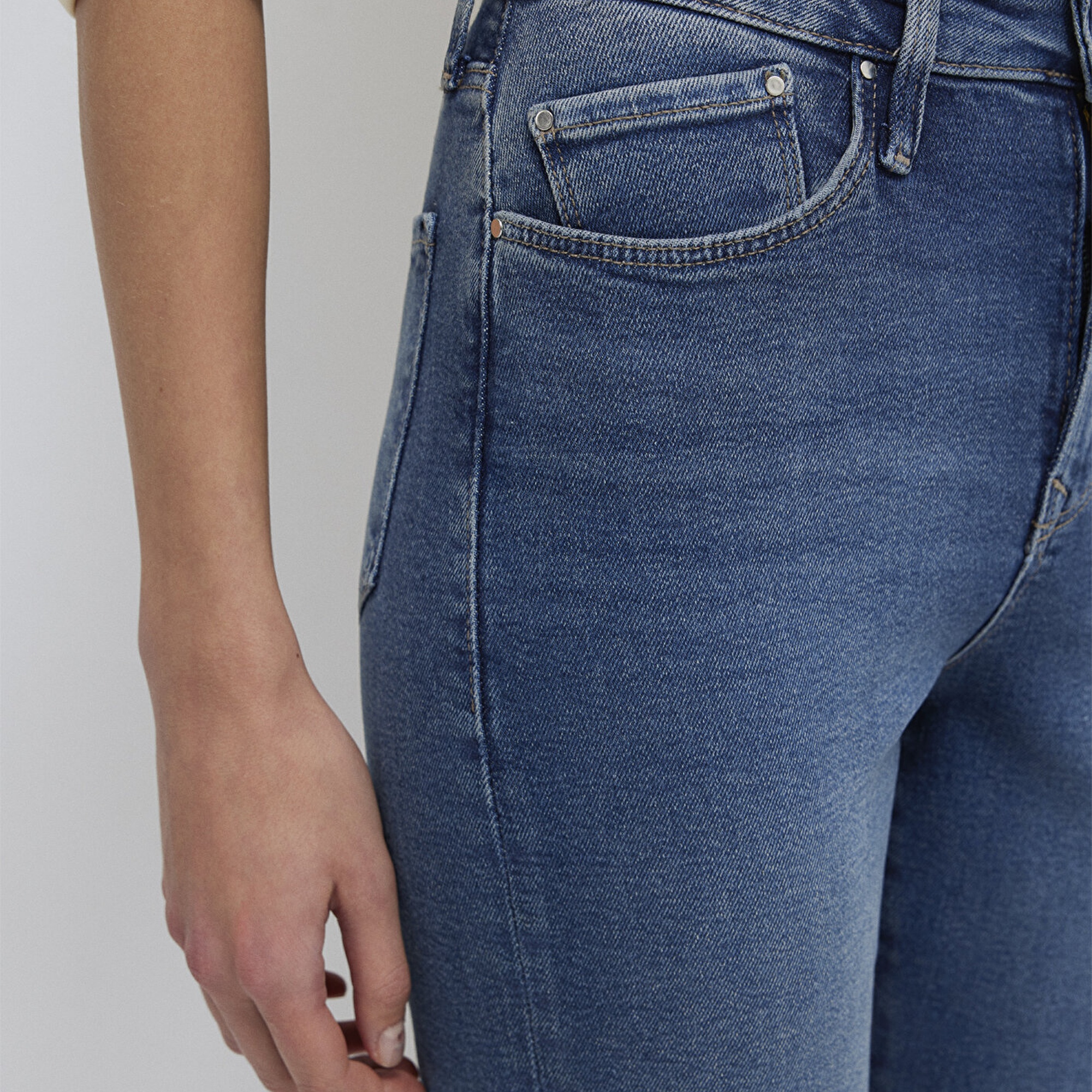 Mavi Star Gold Shape Puslu Koyu Mavi Jean Pantolon 101077-90534