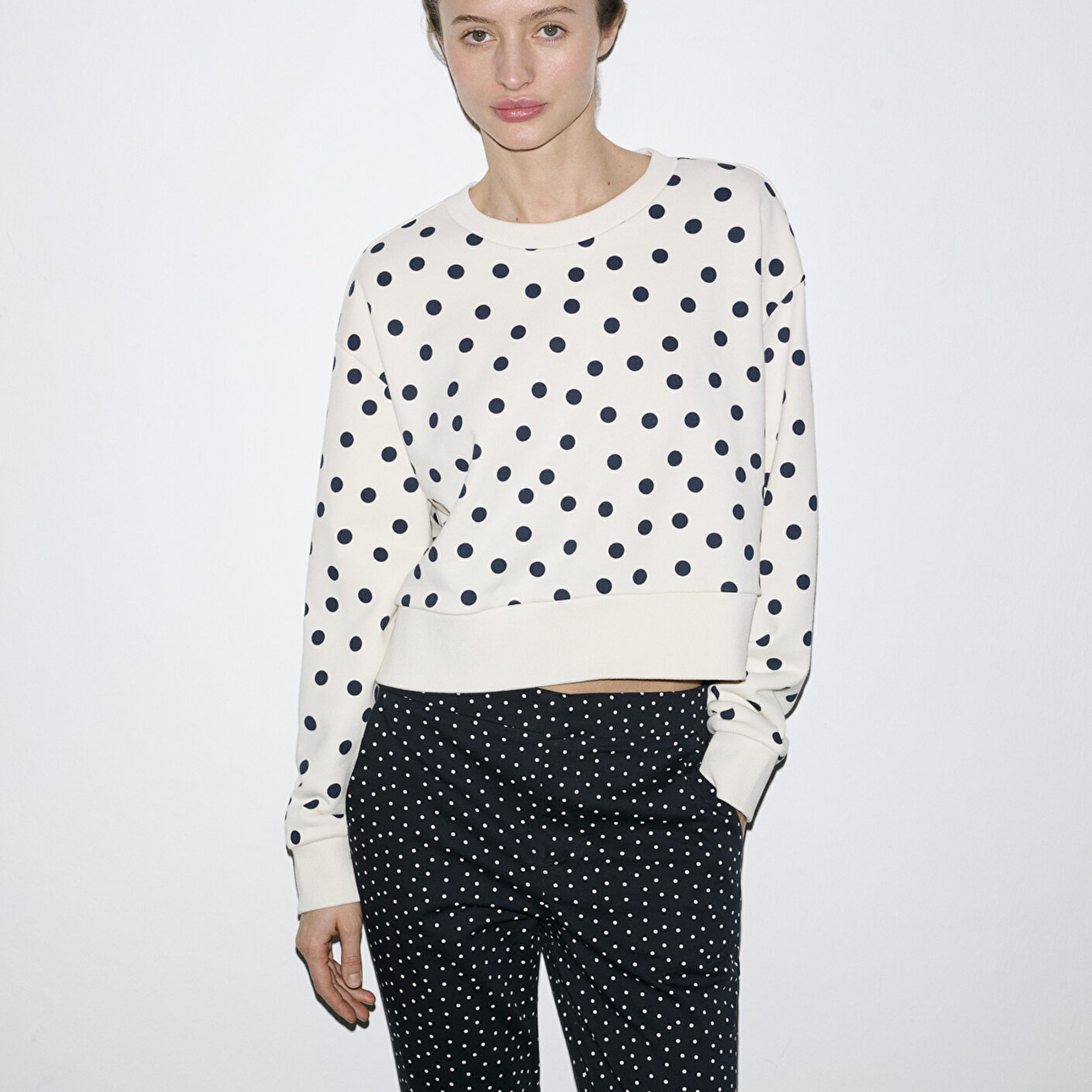 Mavi Bisiklet Yaka Lacivert Sweatshirt 1S10534-91576