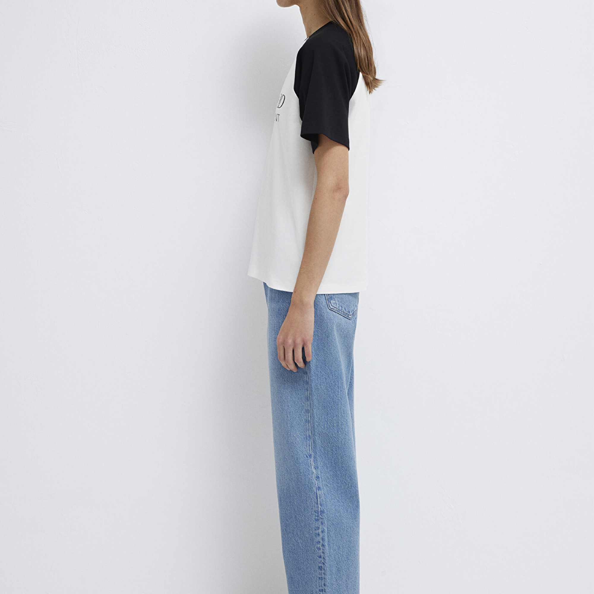 Mavi Baskılı Ekru Tişört Regular Fit / Normal Kesim 1613844-70057