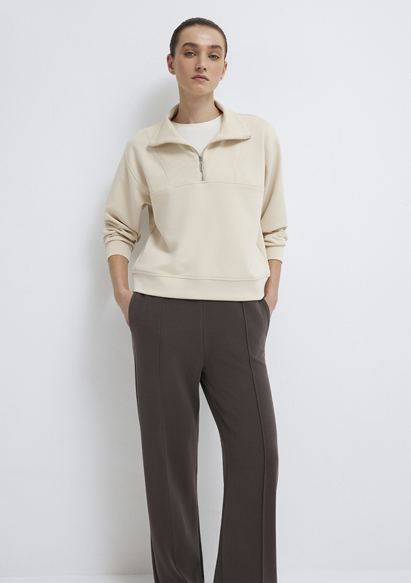  Mavi Yarı Fermuarlı Ekru (TENCEL™) Sweatshirt 1S10488-70005