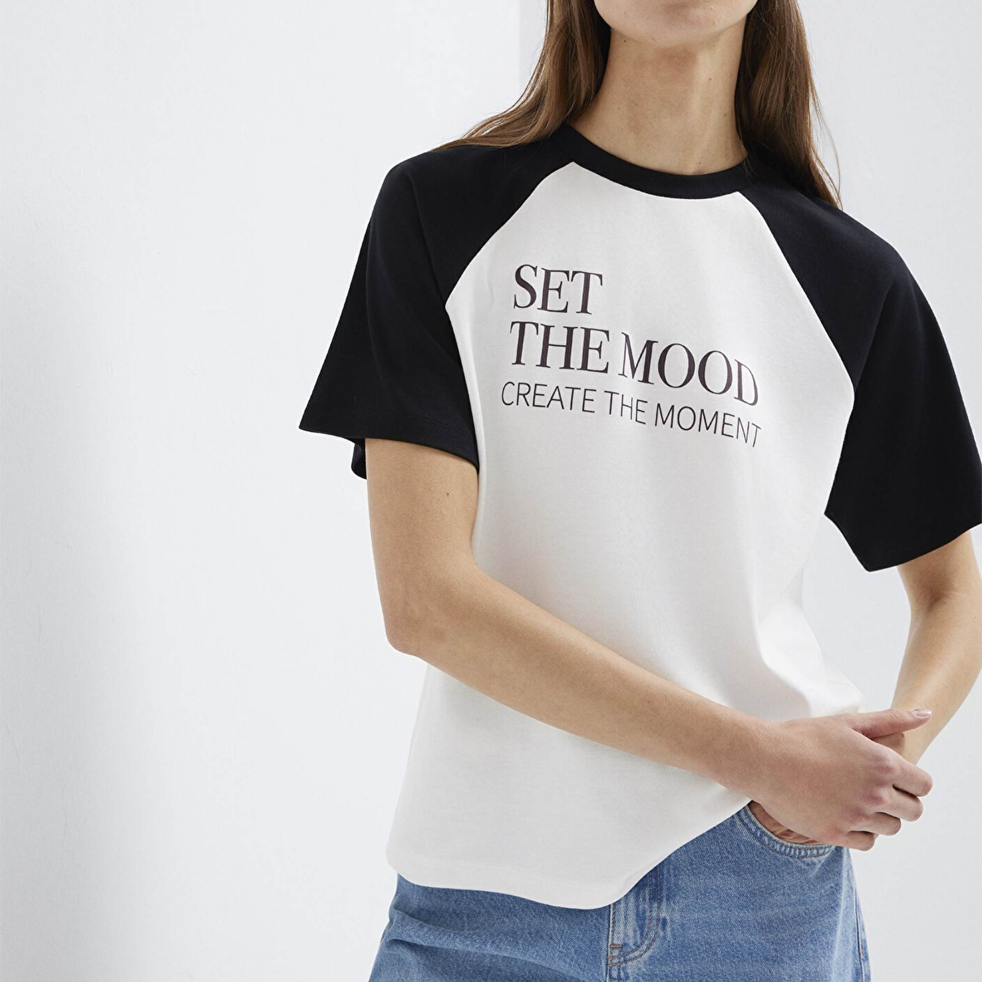 Mavi Baskılı Ekru Tişört Regular Fit / Normal Kesim 1613844-70057