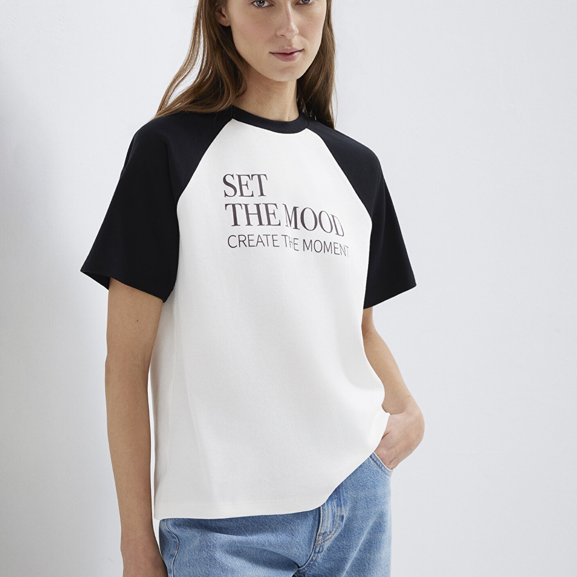 Mavi Baskılı Ekru Tişört Regular Fit / Normal Kesim 1613844-70057