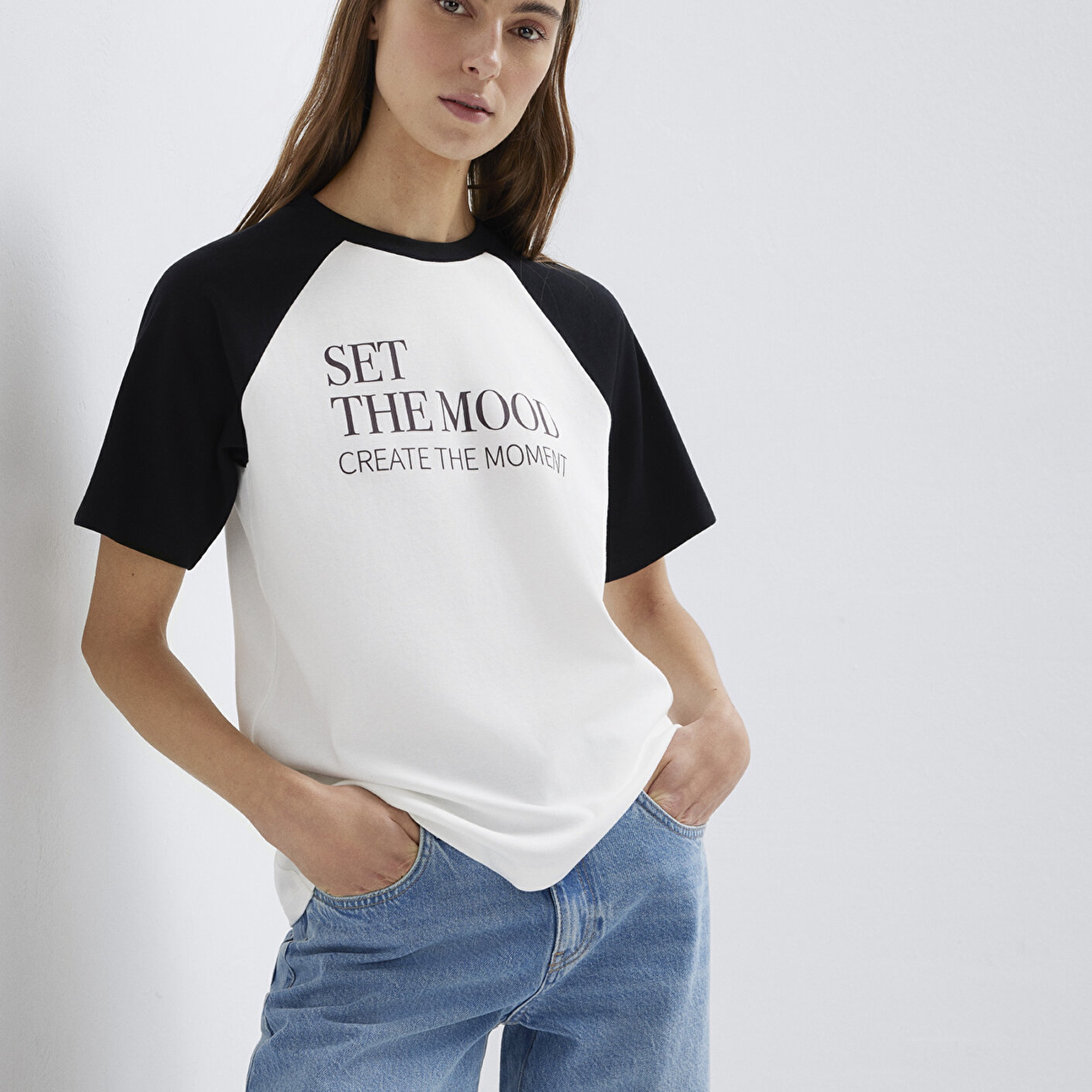 Mavi Baskılı Ekru Tişört Regular Fit / Normal Kesim 1613844-70057