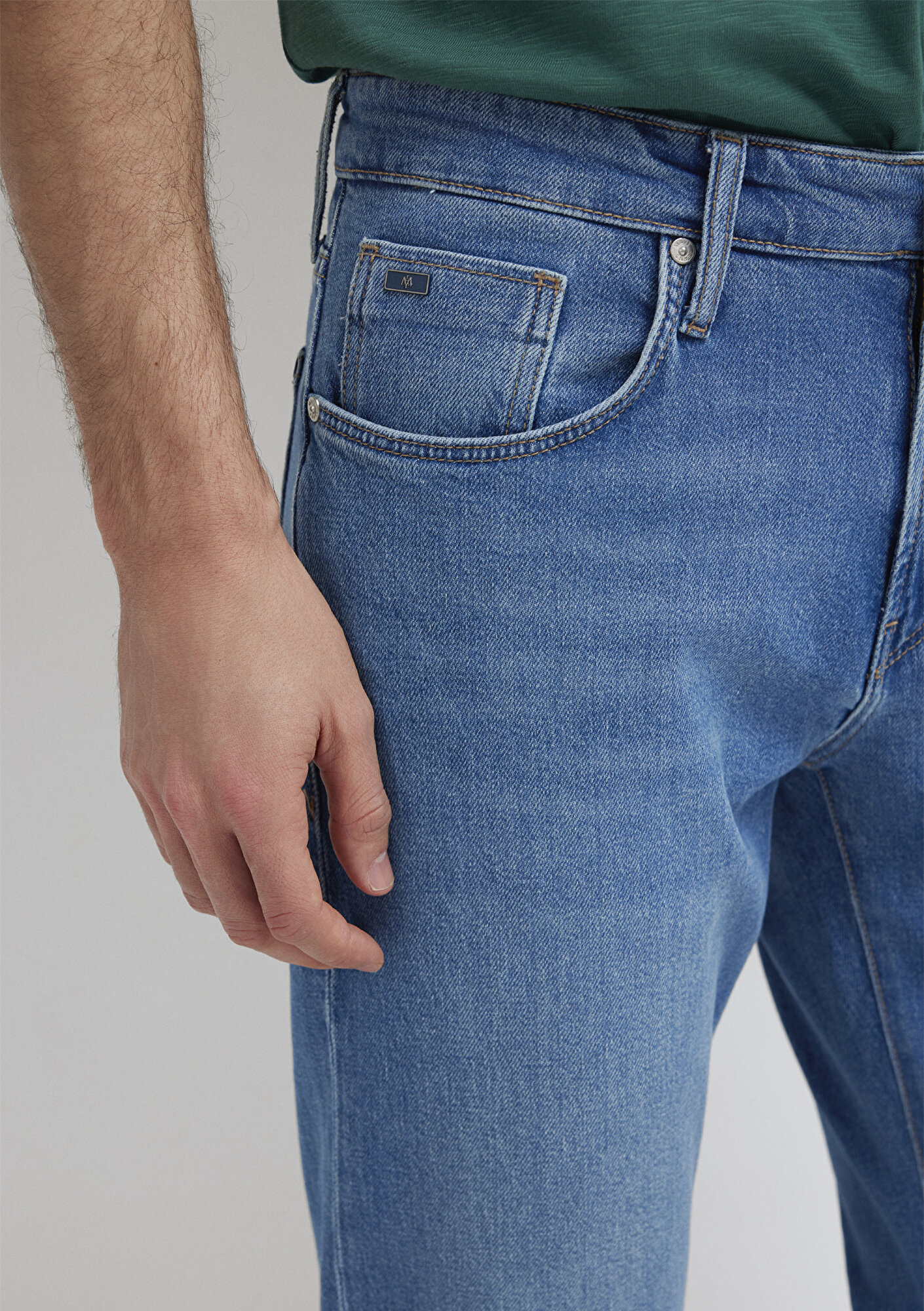  Mavi Milan Classic Denim Indigo Mavisi  Jean Pantolon 00810A1722