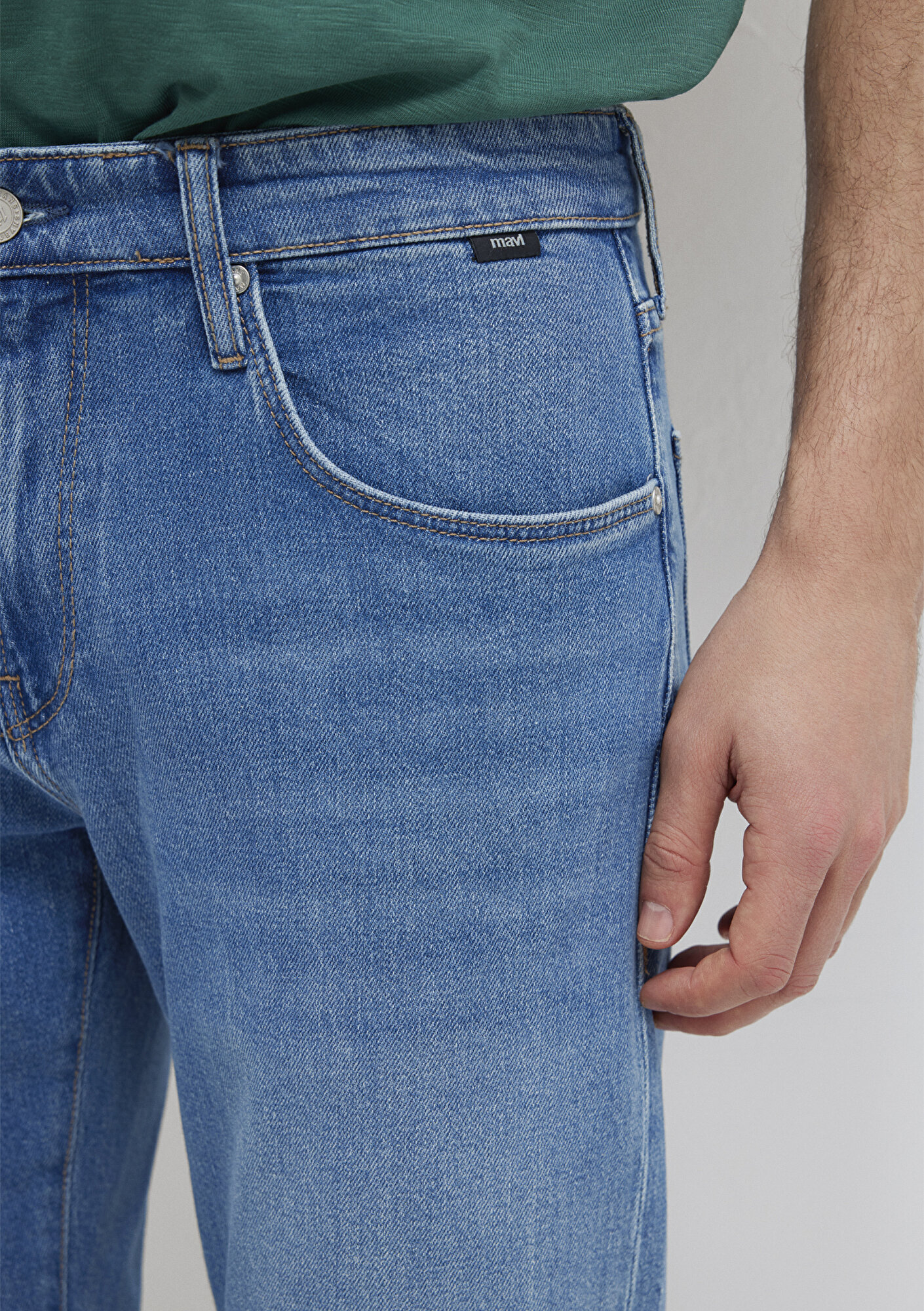  Mavi Milan Classic Denim Indigo Mavisi  Jean Pantolon 00810A1722