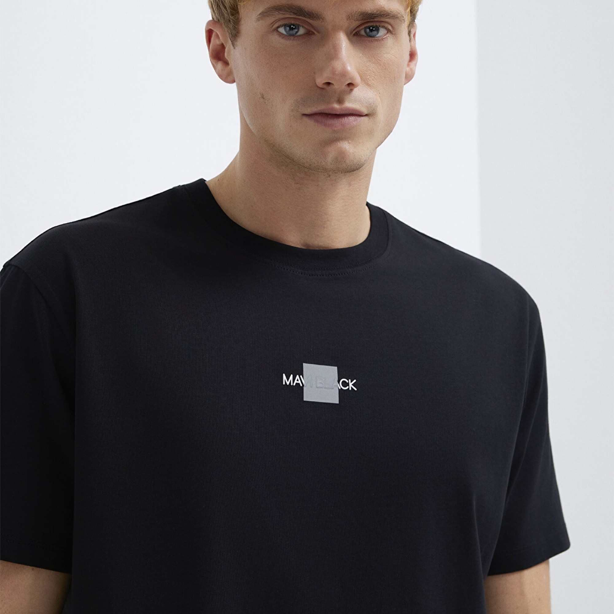 Mavi Mavi Black Siyah Tişört Loose Fit / Bol Rahat Kesim 0613132-900