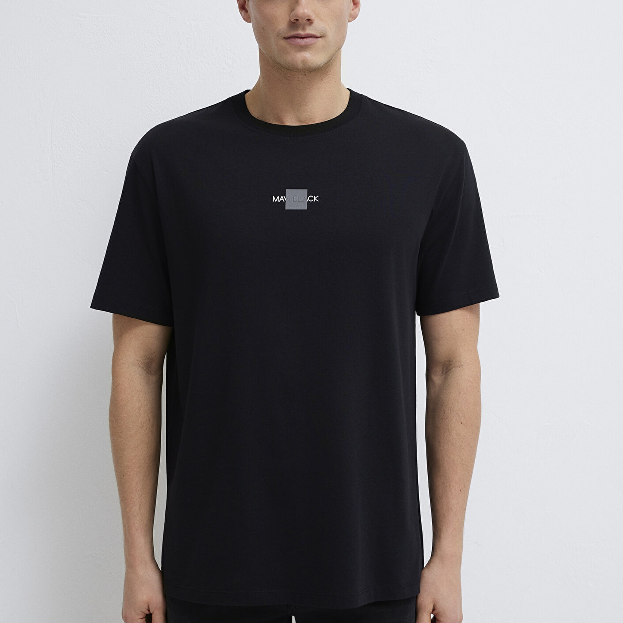 Mavi Mavi Black Siyah Tişört Loose Fit / Bol Rahat Kesim 0613132-900