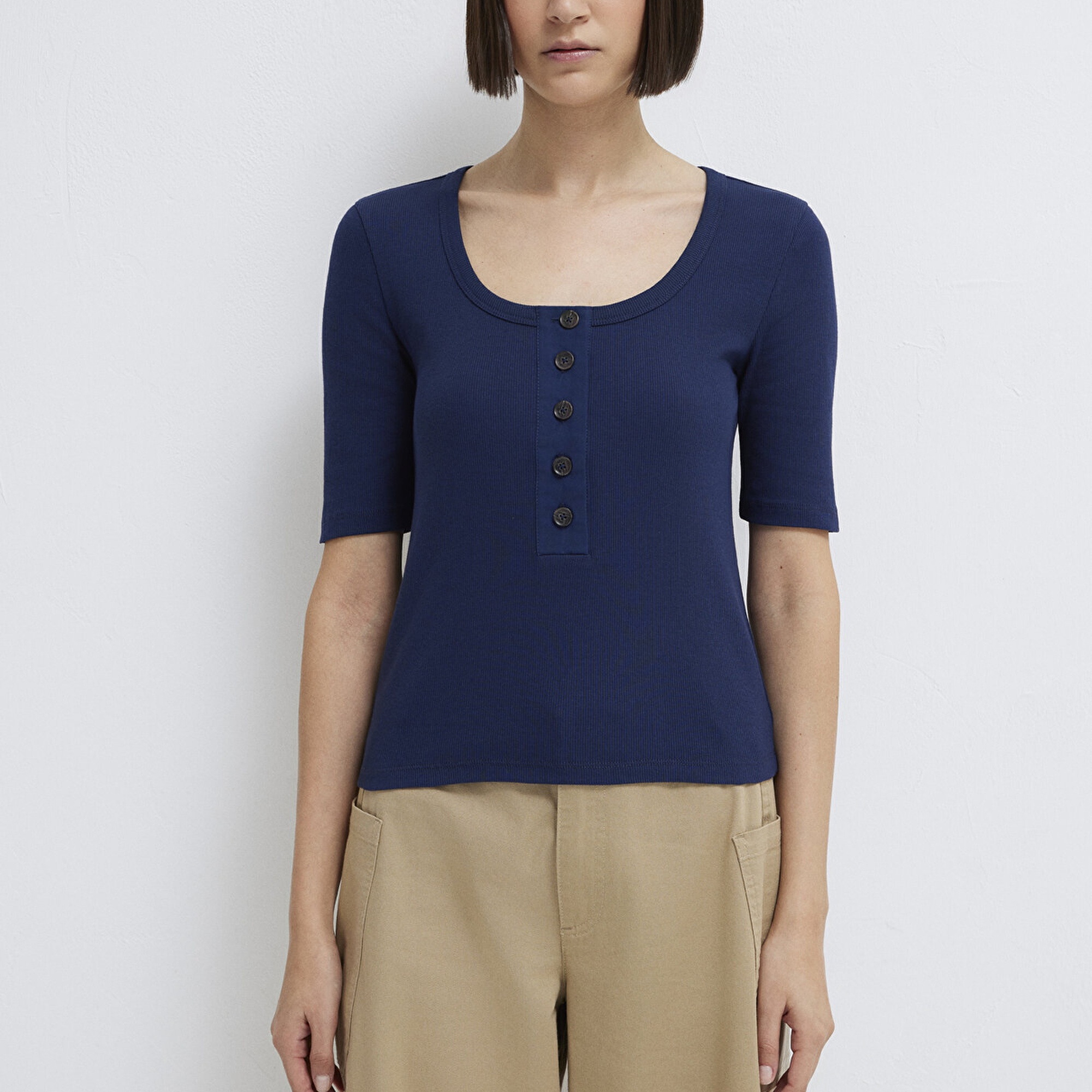 Mavi Düğmeli Lacivert Tişört Fitted / Vücuda Oturan Kesim 1613751-70497