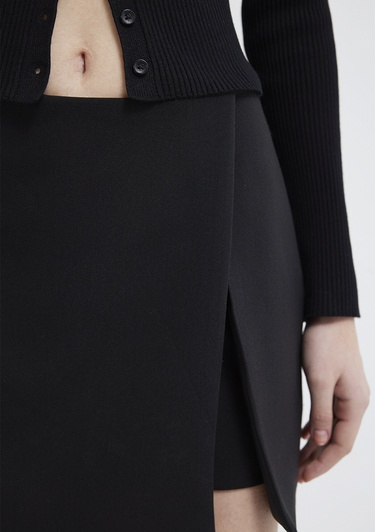  Mavi Siyah Şort 1410249-900