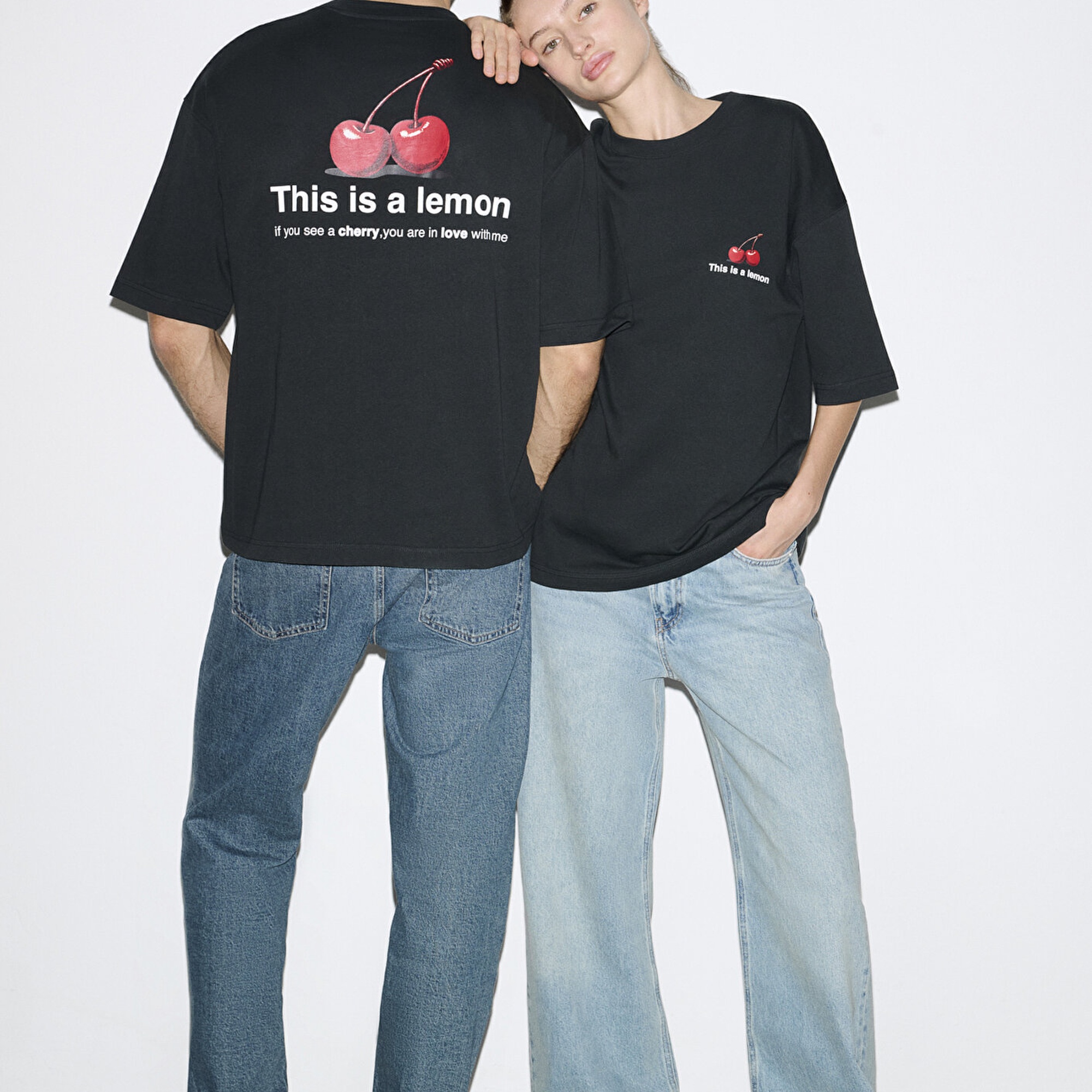 Mavi Baskılı Siyah Tişört Oversize / Geniş Kesim 0613255-71379