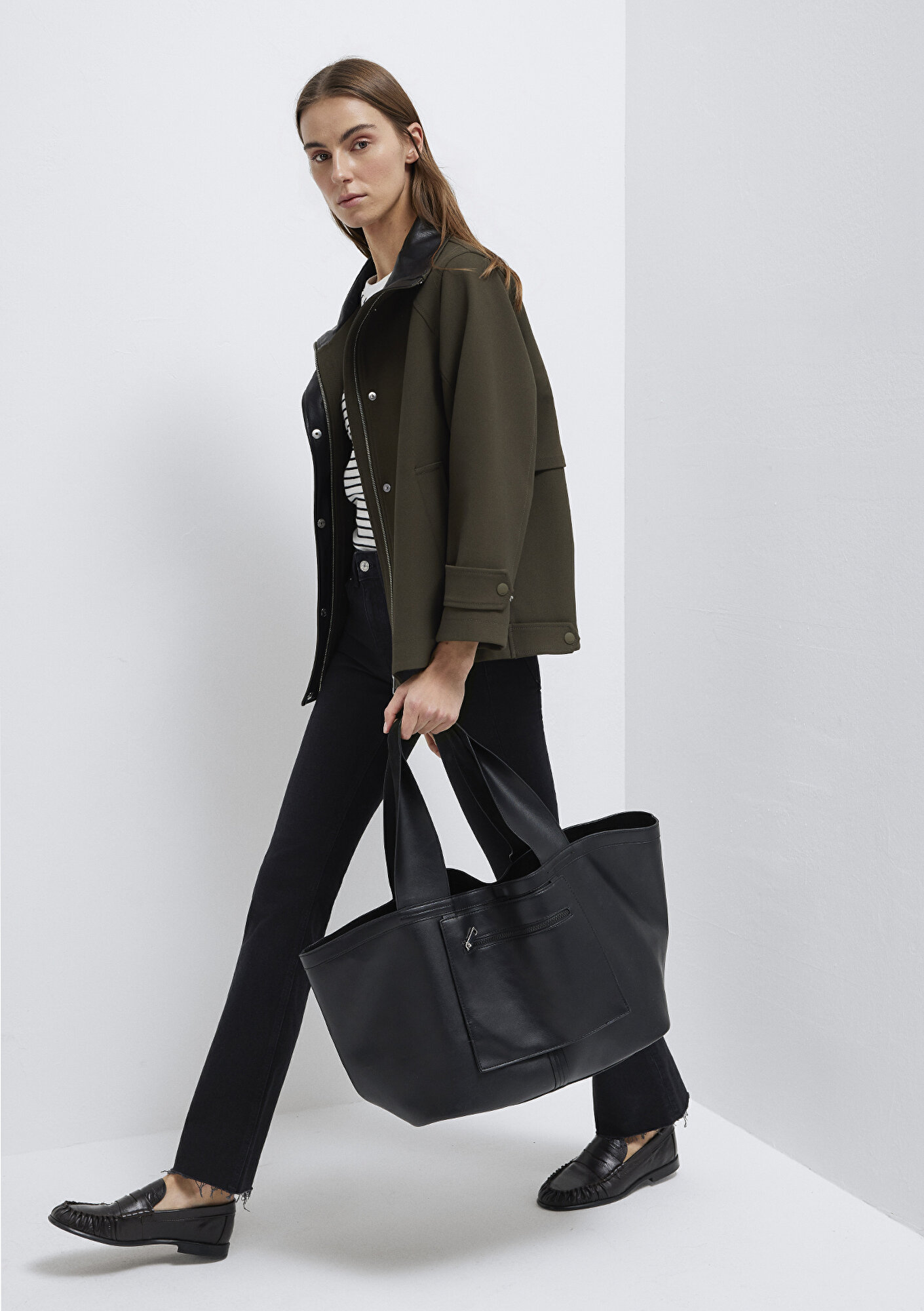  Mavi Siyah Omuz Çantası 1913757-900