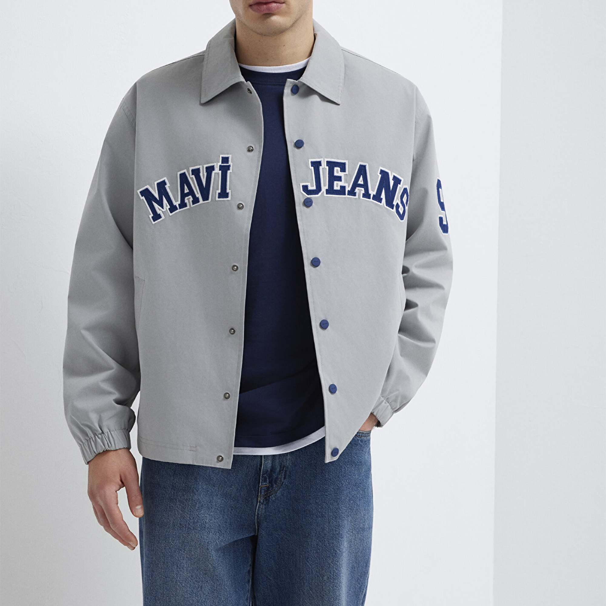 Mavi Nakış Detaylı Gri Ceket Loose Fit / Bol Rahat Kesim 0110769-82824