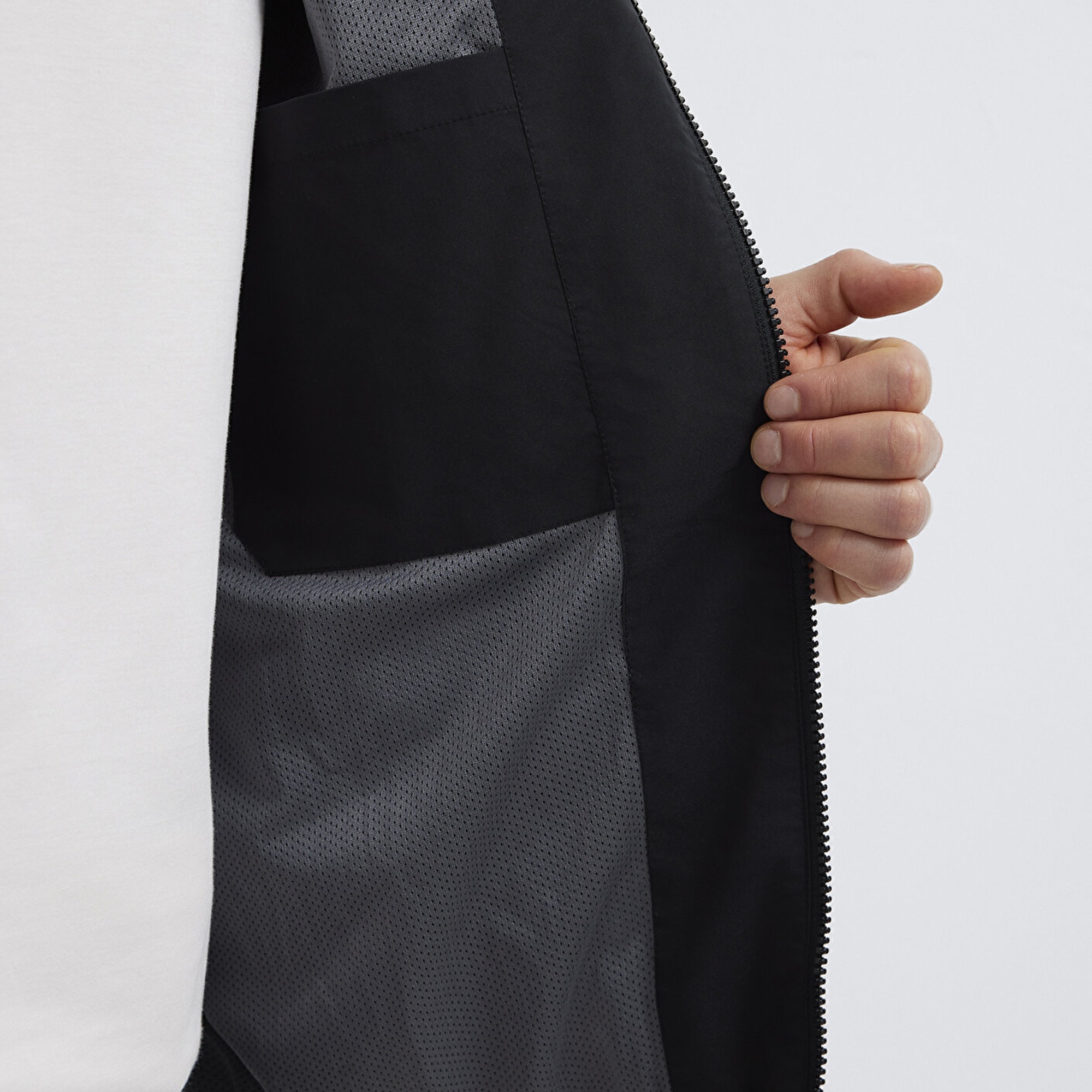 Mavi Kapüşonlu Siyah Ceket Loose Fit / Bol Rahat Kesim 0110818-900