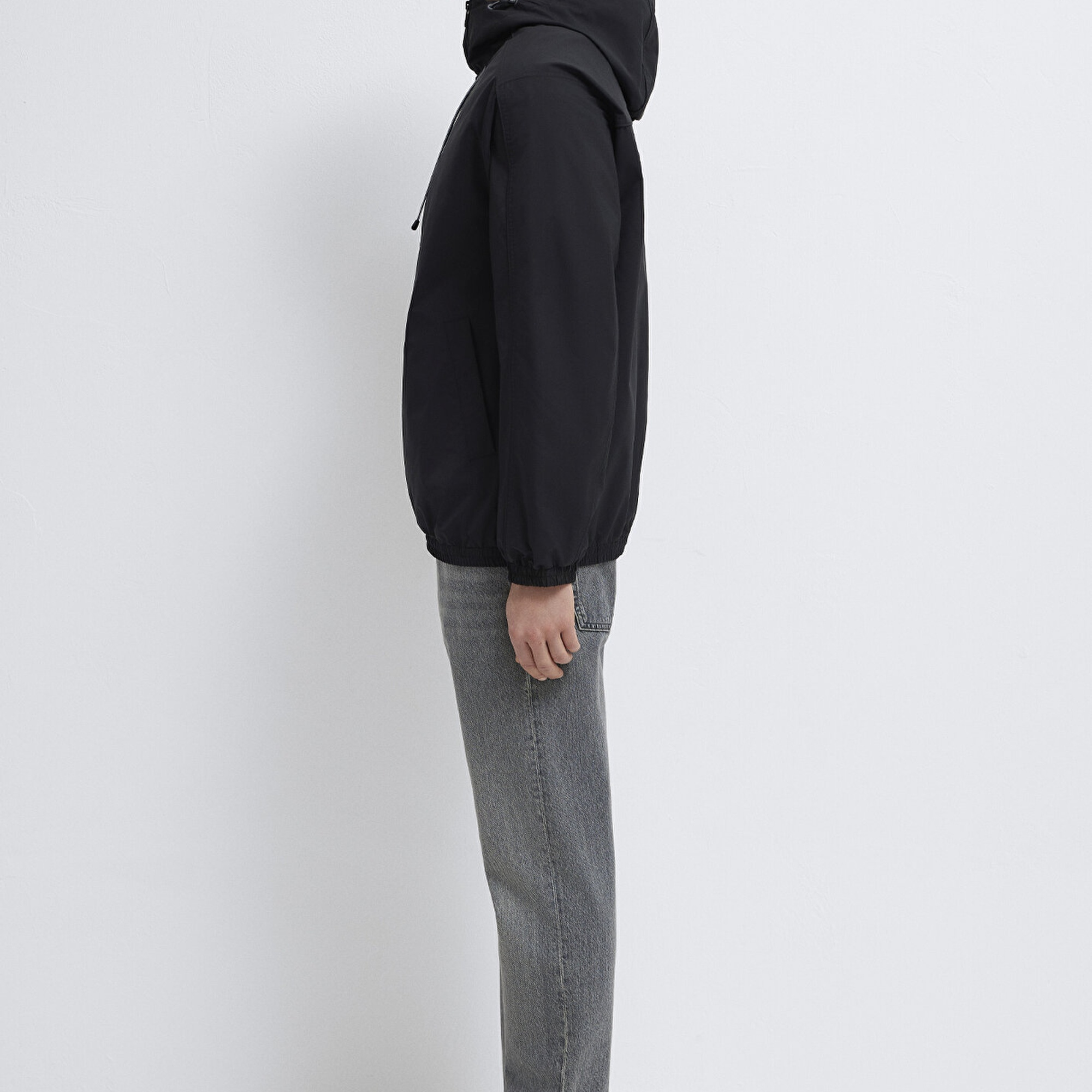 Mavi Kapüşonlu Siyah Ceket Loose Fit / Bol Rahat Kesim 0110818-900