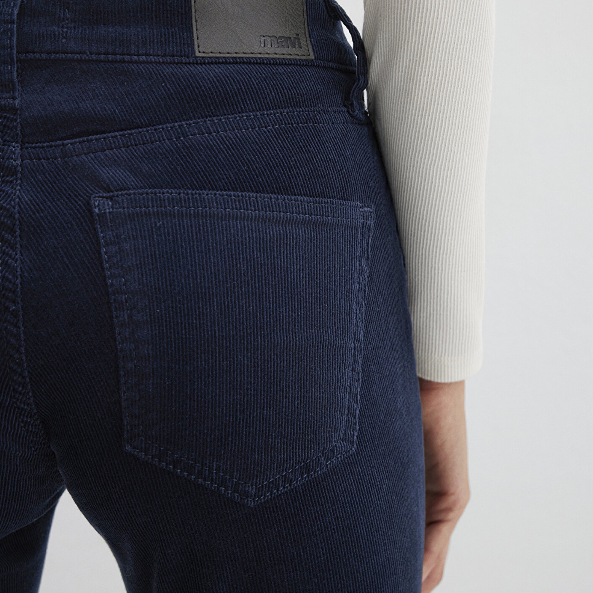 Mavi Molly Lacivert Kadife Pantolon 1013682993