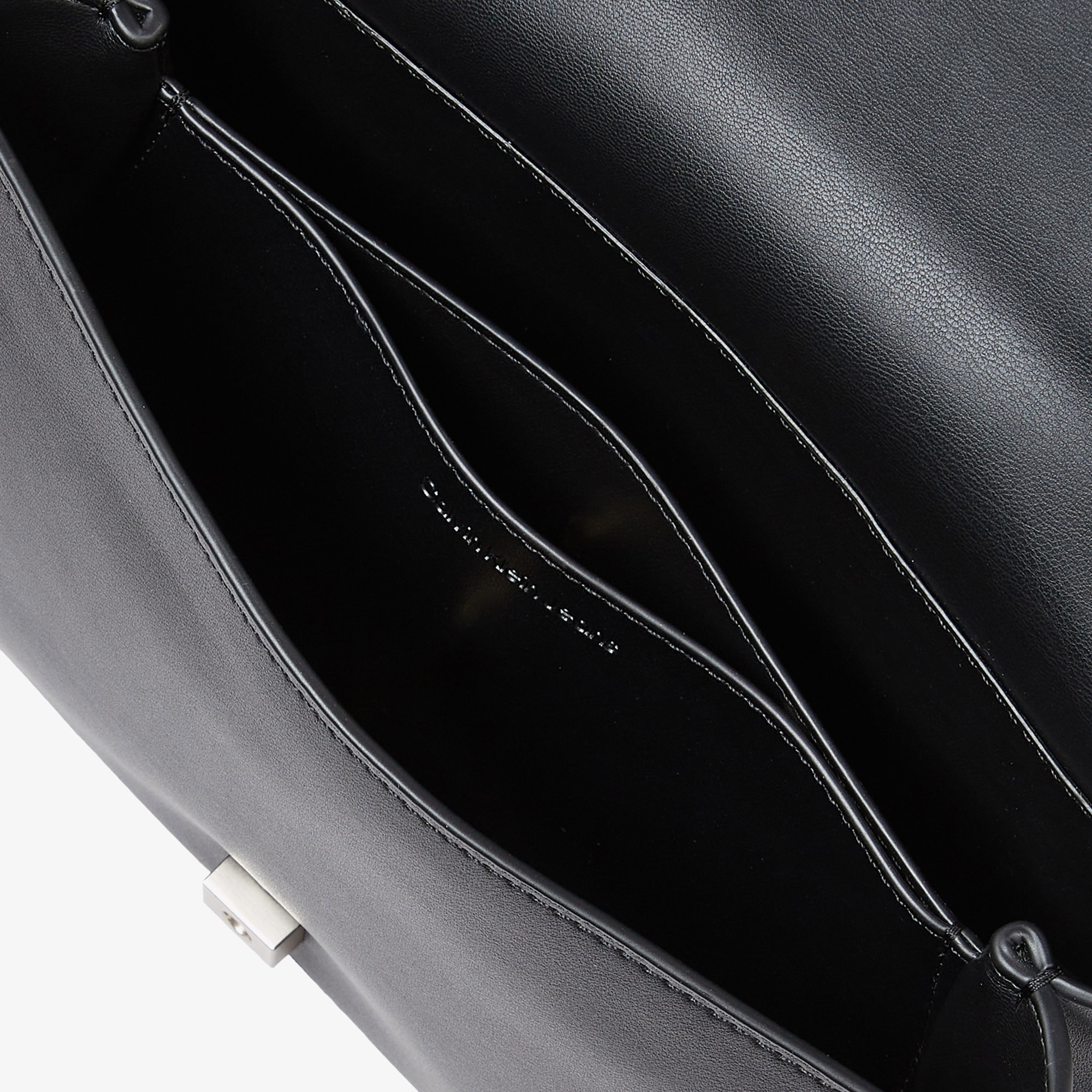 Calvin Klein Sculpted Flap Kadın Siyah Omuz Çantası