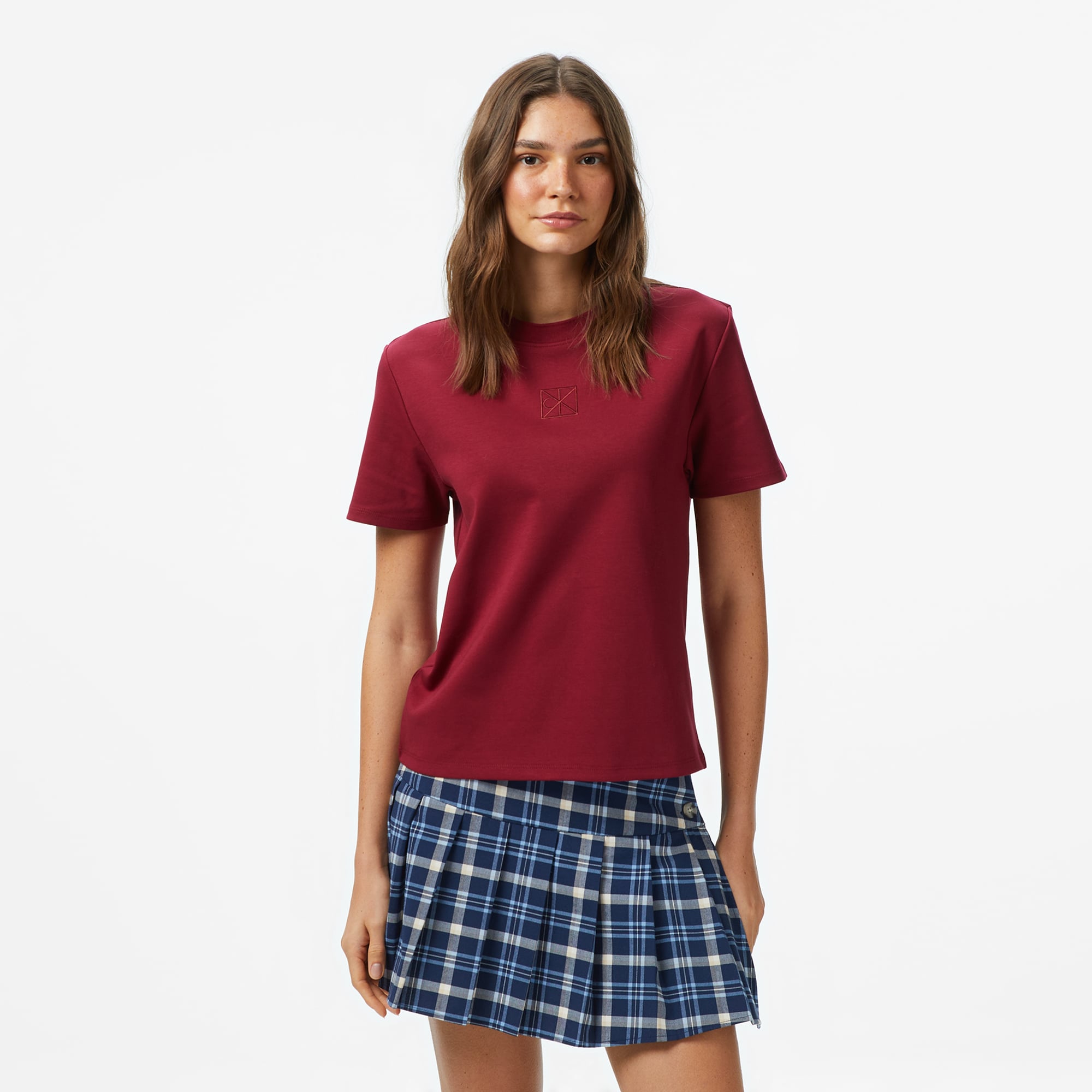  Calvin Klein Interlock Emblem Mock Kadın Kırmızı T-Shirt