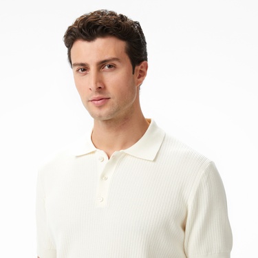  Nautica Erkek Krem Rengi Regular Fit Kısa Kollu Triko