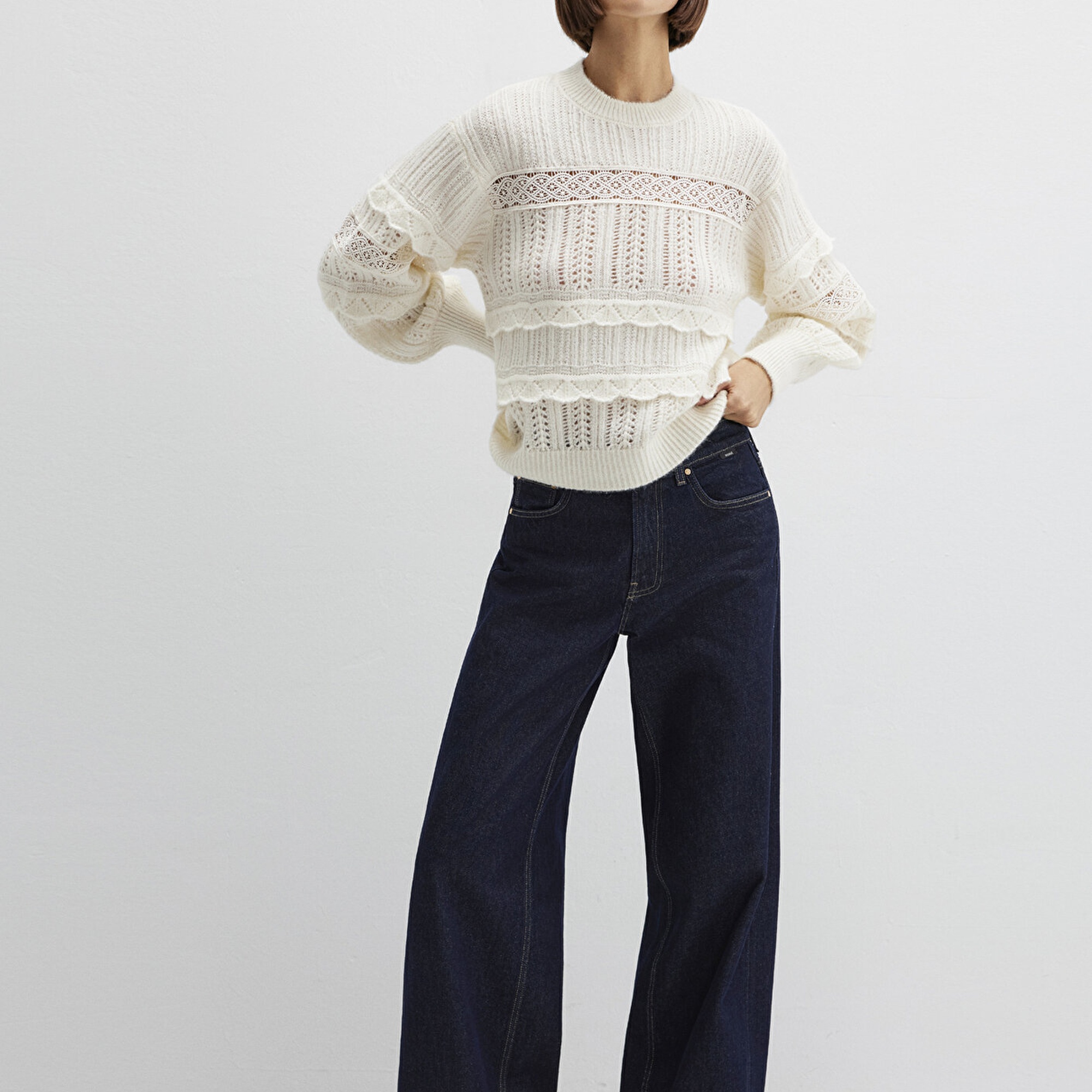 Mavi Yuvarlak Yaka Ekru Kazak Loose Fit / Bol Rahat Kesim 1710881-80194