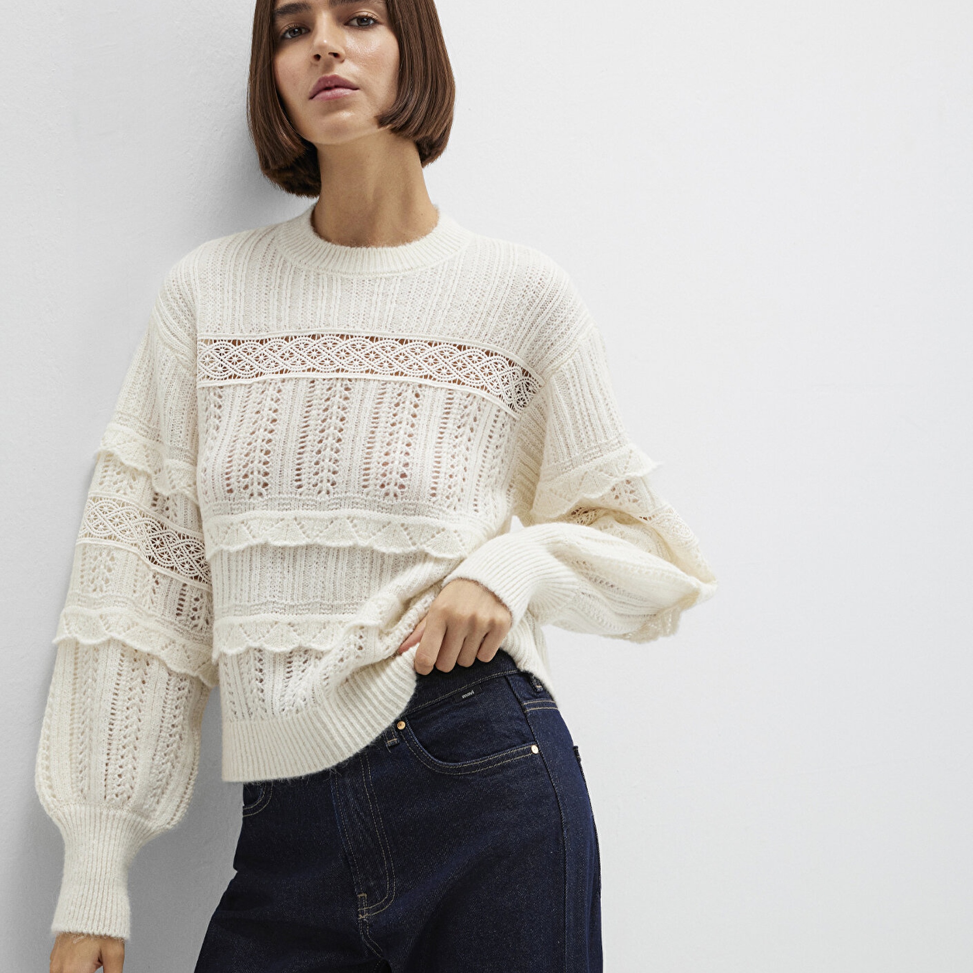 Mavi Yuvarlak Yaka Ekru Kazak Loose Fit / Bol Rahat Kesim 1710881-80194