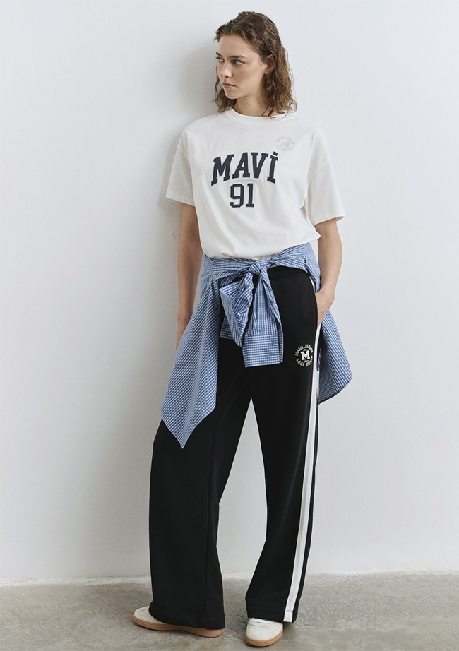  Mavi Mavi Logo Şerit Detaylı Siyah Eşofman Altı 1011038-900