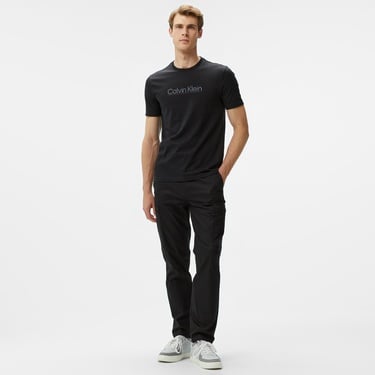  Calvin Klein Raised Line Logo Erkek Siyah T-Shirt