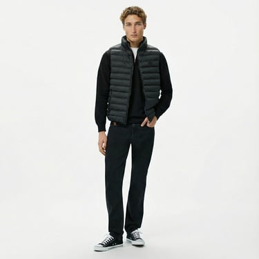  Ucla Blume Erkek Siyah Yelek