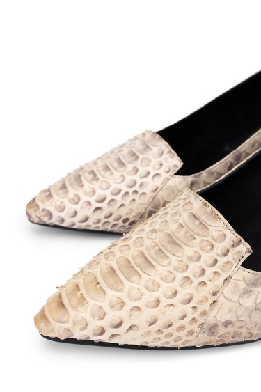  Tamer Tanca Kadın Hakiki Deri Bej Klasik Ayakkabı