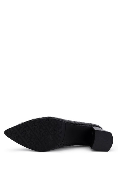  Tamer Tanca Kadın Hakiki Deri Siyah Klasik Ayakkabı