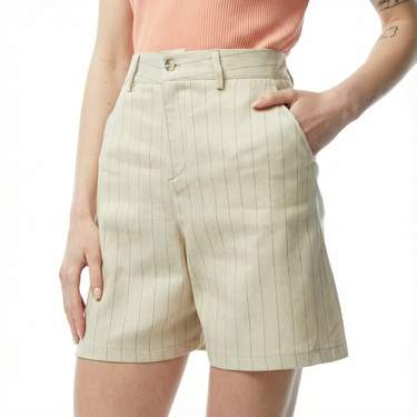  Nautica Kadın Bej Relaxed Fit Çizgili Şort