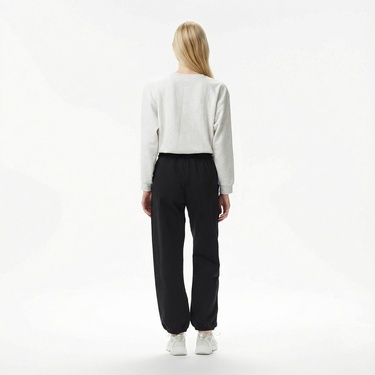  Calvin Klein Premium Terry Emblem Relaxed Jogger Kadın Siyah Eşofman Altı