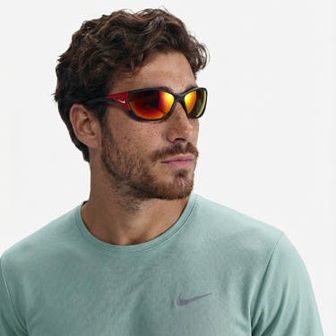  Nike Dri-Fit Miler Erkek Yeşil Uzun Kollu T-Shirt