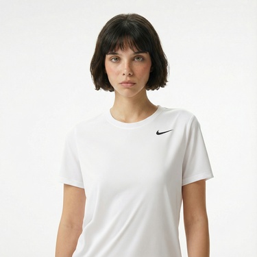  Nike Dri-Fit Kadın Beyaz T-Shirt