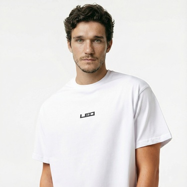  Leo Lunatic Service Erkek Beyaz T-Shirt