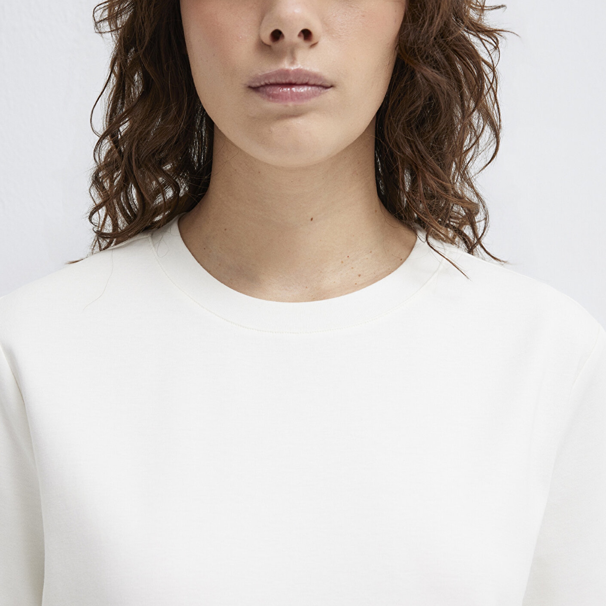 Mavi Ekru Tişört Regular Fit / Normal Kesim 1613759-70057