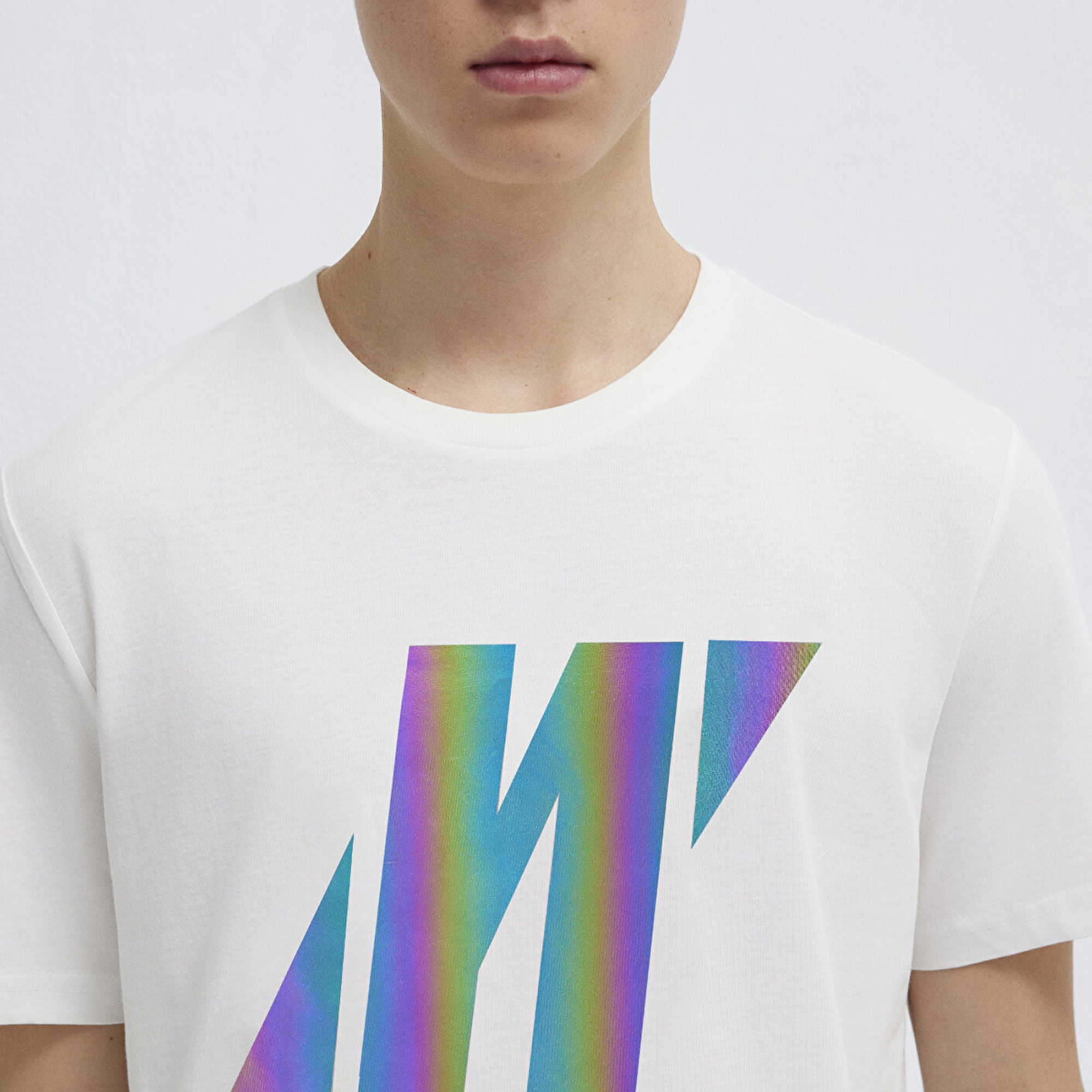 Mavi Mavi Pro Reflektör Logo Baskılı Beyaz Tişört Slim Fit / Dar Kesim 066255-30701