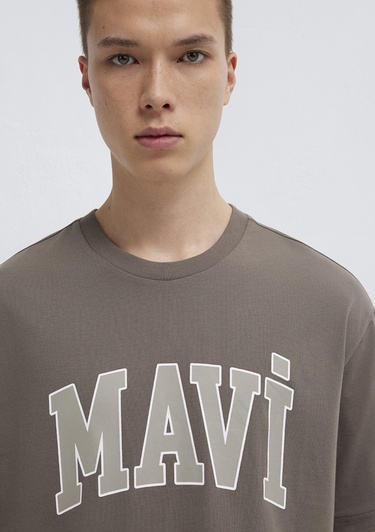  Mavi Mavi Logo Baskılı Kahverengi Tişört Loose Fit / Bol Rahat Kesim 0611711-91601