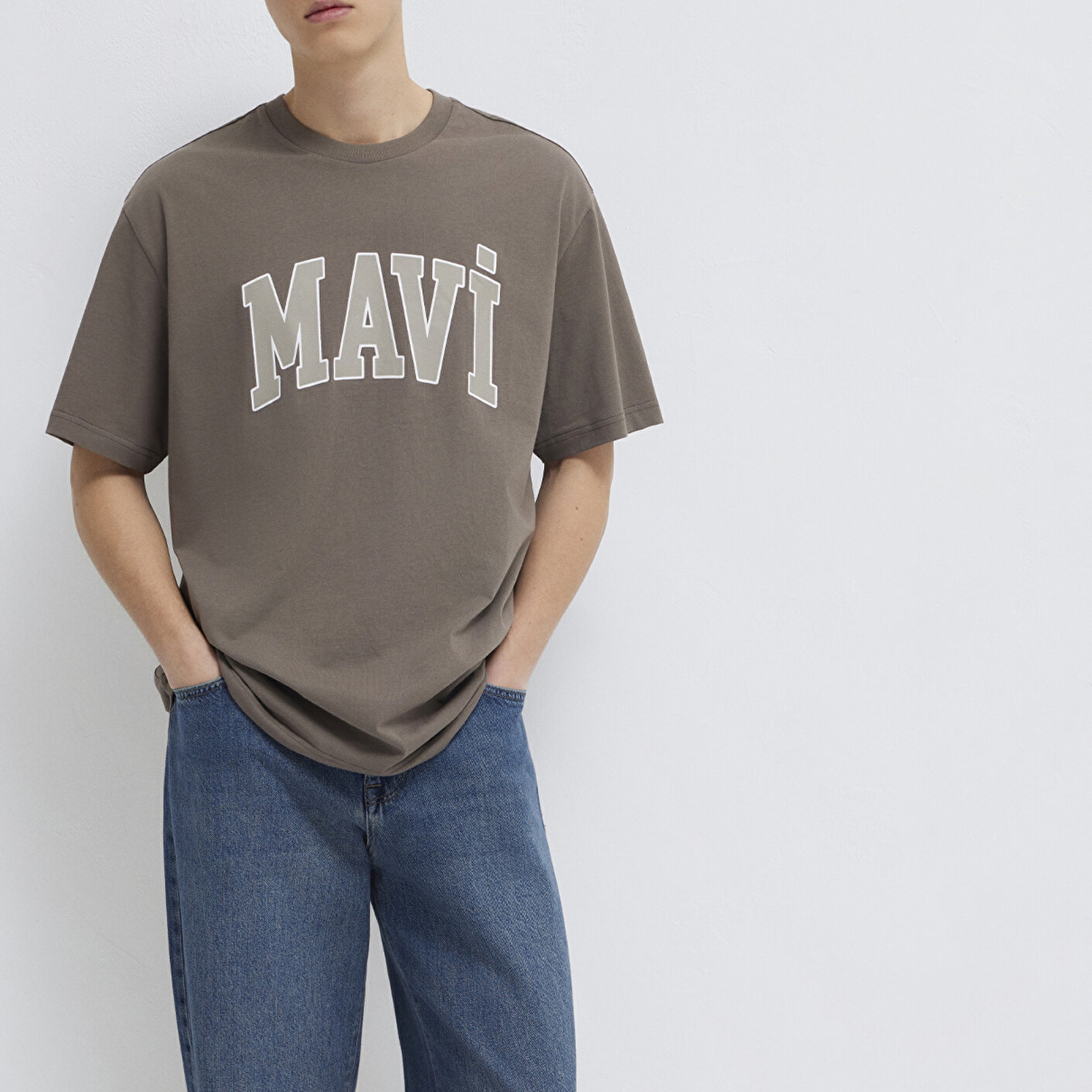 Mavi Mavi Logo Baskılı Kahverengi Tişört Loose Fit / Bol Rahat Kesim 0611711-91601