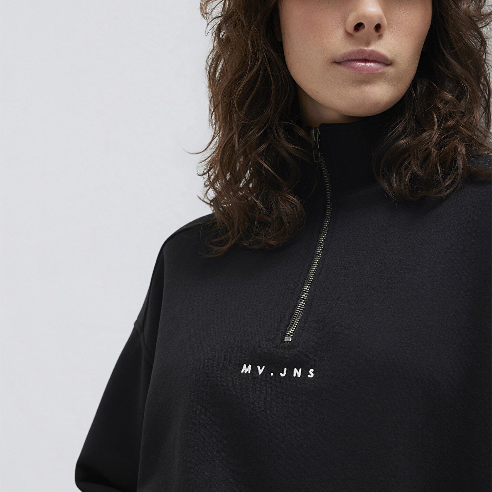 Mavi Siyah Sweatshirt 1S10533-900