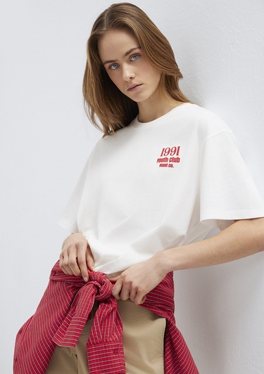  Mavi BaskılıEkru Tişört Oversize / Geniş Kesim 1613862-70057