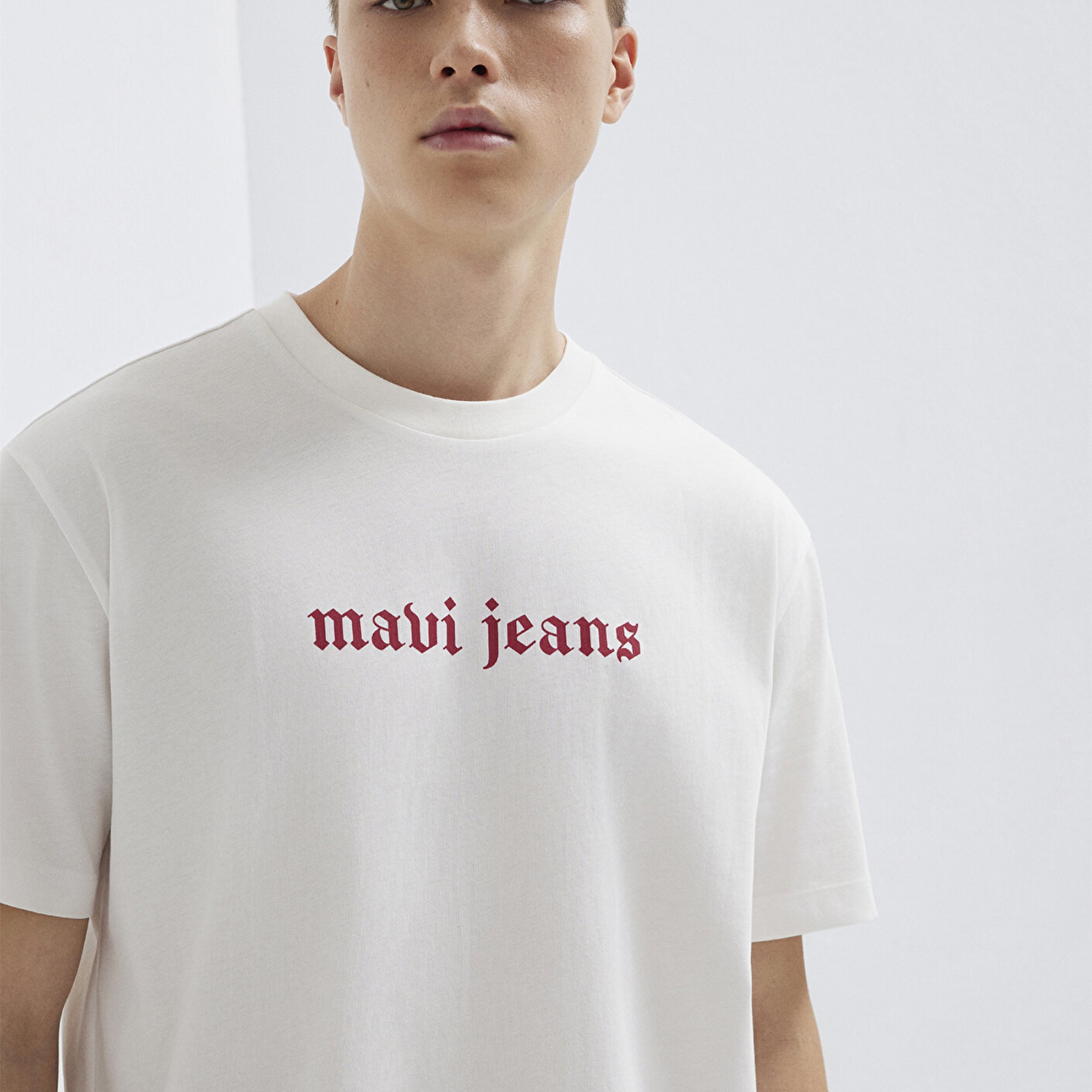 Mavi Mavi Jeans Baskılı Ekru Tişört Loose Fit / Bol Rahat Kesim 0613201-70057